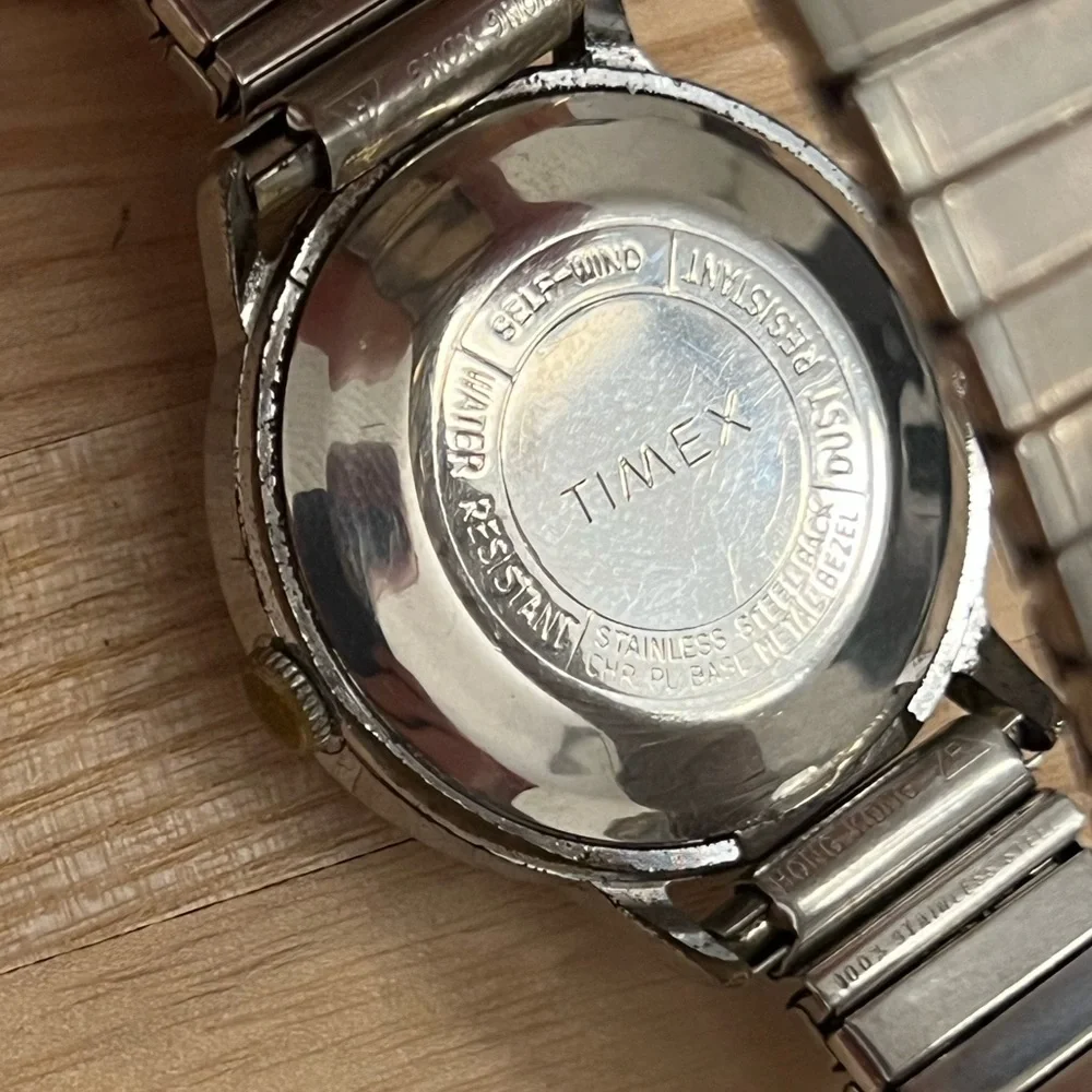 Timex Men’s Watch Vintage Self-Winding Silver-Tone Case Stretch Bracelet RARE